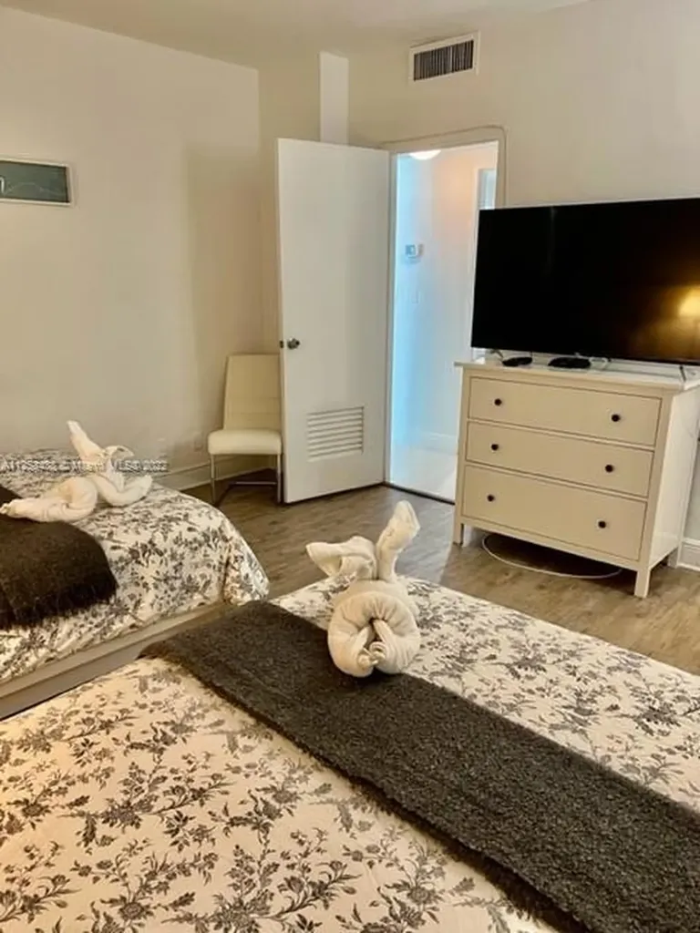 3801 S Ocean Drive Hollywood FL 33019