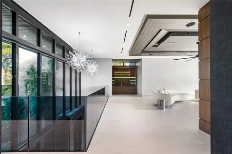 158 Palm Avenue Miami Beach FL 33139