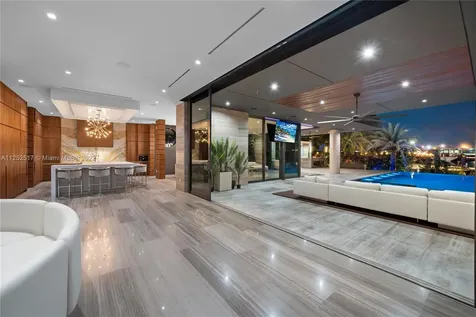 158 Palm Avenue Miami Beach FL 33139
