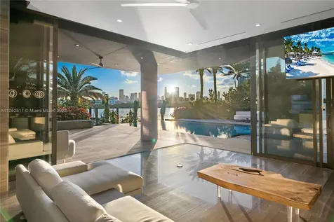 158 Palm Avenue Miami Beach FL 33139