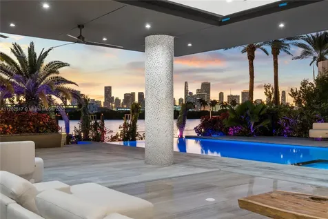 158 Palm Avenue Miami Beach FL 33139