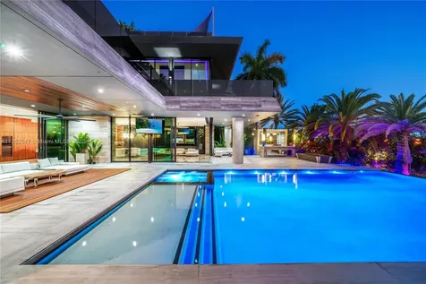 158 Palm Avenue Miami Beach FL 33139