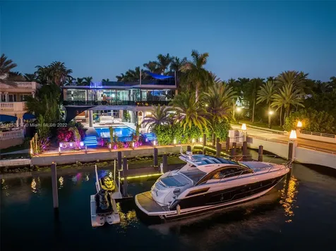 158 Palm Avenue Miami Beach FL 33139