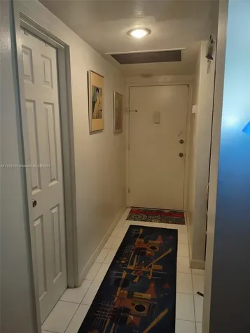 4747 Collins Avenue Miami Beach FL 33140