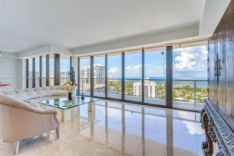20281 E Country Club Drive Aventura FL 33180