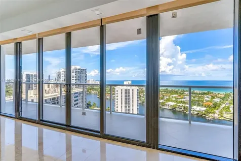 20281 E Country Club Drive Aventura FL 33180