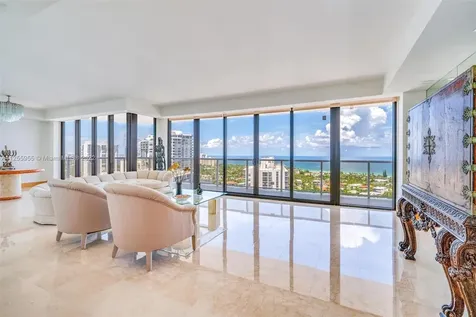 20281 E Country Club Drive Aventura FL 33180