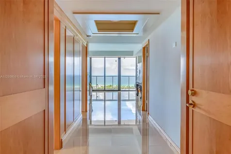 20281 E Country Club Drive Aventura FL 33180