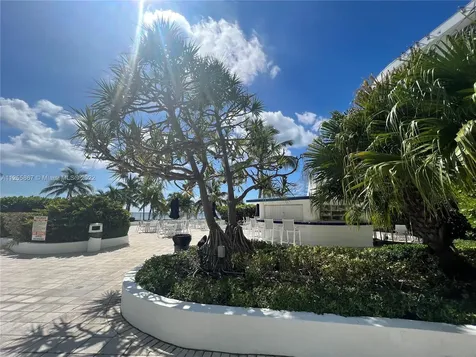 5161 Collins Avenue Miami Beach FL 33140