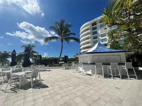 5161 Collins Avenue Miami Beach FL 33140