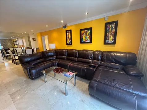 5161 Collins Avenue Miami Beach FL 33140
