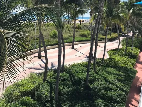 100 Lincoln Road Miami Beach FL 33139