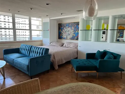100 Lincoln Road Miami Beach FL 33139