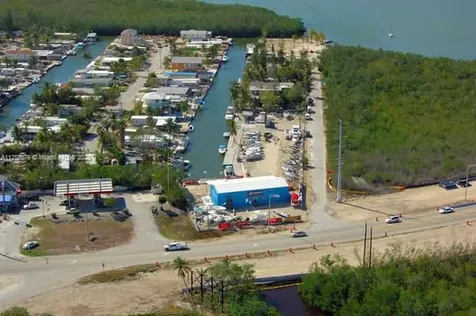 10660 Summerland Drive Key Largo FL 33037