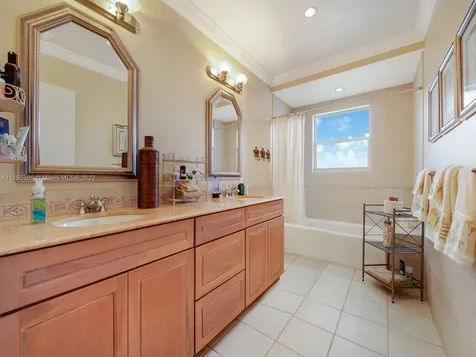 7001 SW 126th Street Pinecrest FL 33156