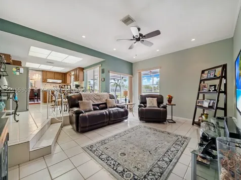 7001 SW 126th Street Pinecrest FL 33156