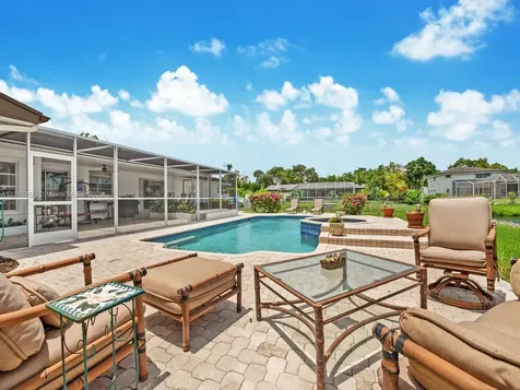 7001 SW 126th Street Pinecrest FL 33156