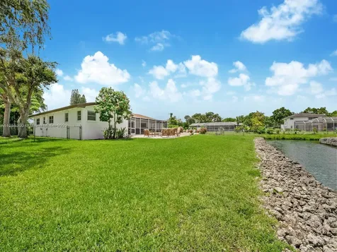 7001 SW 126th Street Pinecrest FL 33156