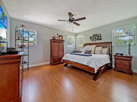 7001 SW 126th Street Pinecrest FL 33156