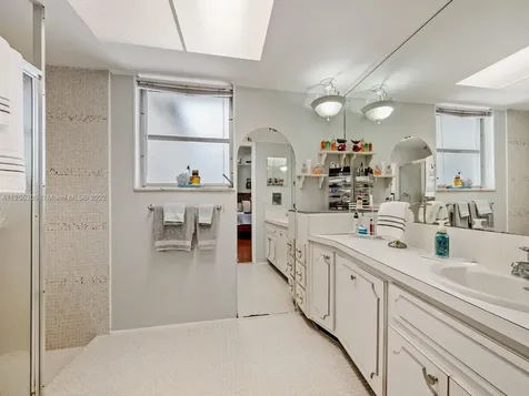 7001 SW 126th Street Pinecrest FL 33156