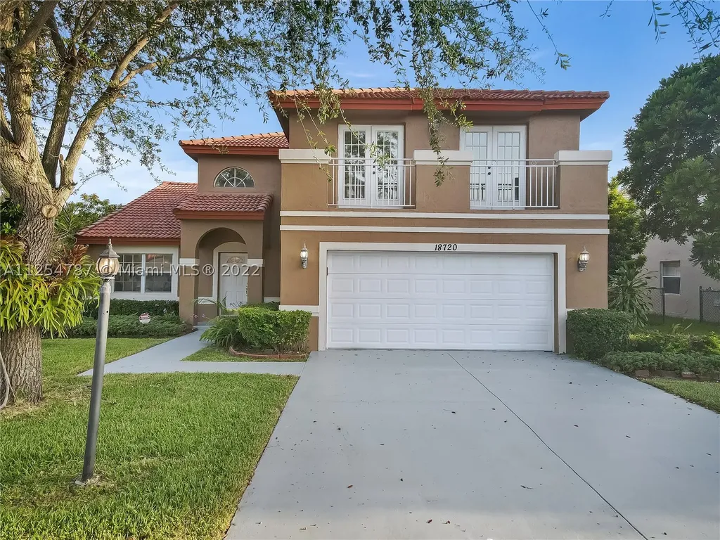 18720 NW 5th Street Pembroke Pines FL 33029
