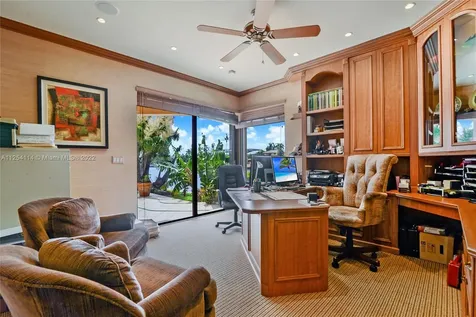 661 Oleander Drive Hallandale Beach FL 33009