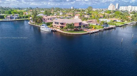 661 Oleander Drive Hallandale Beach FL 33009