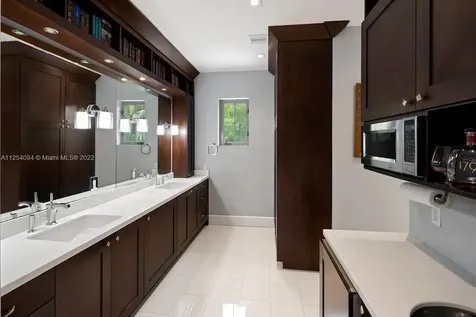 2506 N Greenway Drive Coral Gables FL 33134