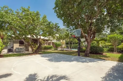 2506 N Greenway Drive Coral Gables FL 33134