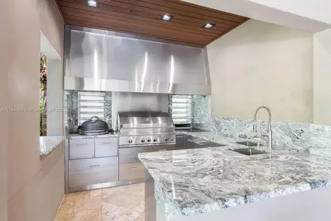 2506 N Greenway Drive Coral Gables FL 33134