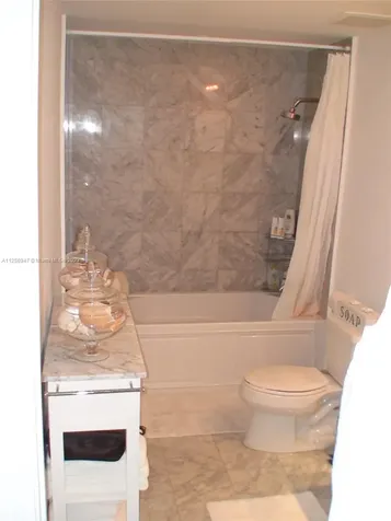6580 Indian Creek Drive Miami Beach FL 33141