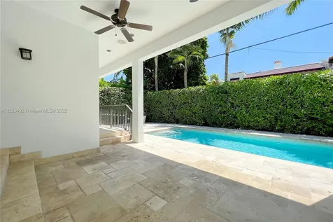 4435 N Bay Road Miami Beach FL 33140