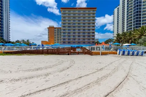 19201 Collins Avenue Sunny Isles Beach FL 33160