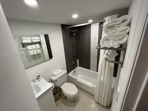 19201 Collins Avenue Sunny Isles Beach FL 33160