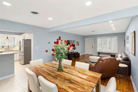 324 Ridgewood Road Coral Gables FL 33133