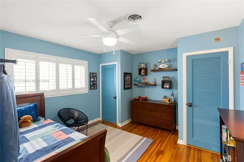 324 Ridgewood Road Coral Gables FL 33133