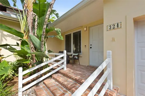324 Ridgewood Road Coral Gables FL 33133