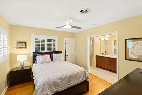 324 Ridgewood Road Coral Gables FL 33133