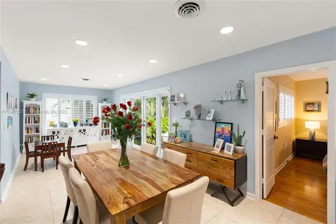 324 Ridgewood Road Coral Gables FL 33133