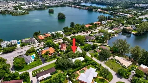 7400 SW 56th Terrace Miami FL 33143