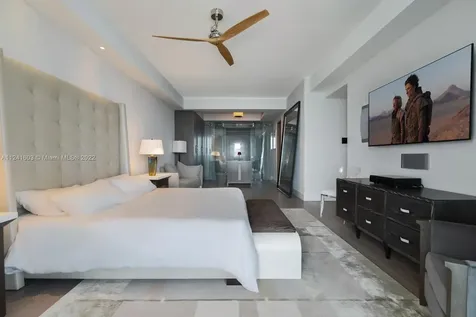 50 S Pointe Drive Miami Beach FL 33139
