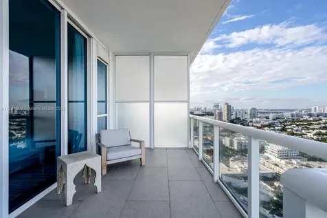 50 S Pointe Drive Miami Beach FL 33139
