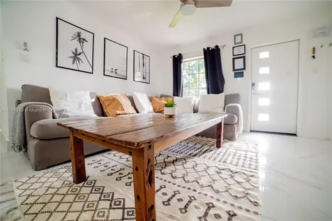 2840 NW 3rd Avenue Wilton Manors FL 33311