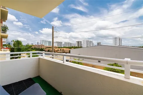 18800 NE 29th Avenue Aventura FL 33180