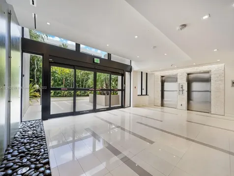141 Crandon Boulevard Key Biscayne FL 33149
