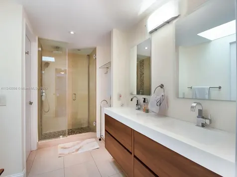 141 Crandon Boulevard Key Biscayne FL 33149