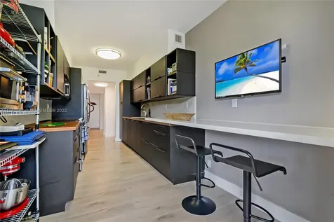 3600 Yacht Club Drive Aventura FL 33180