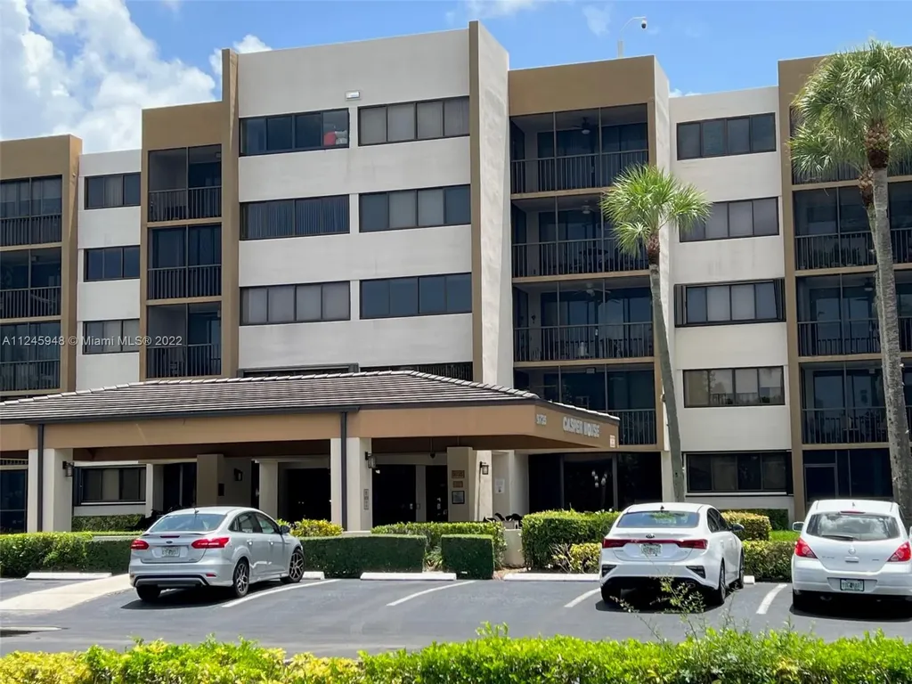 9735 NW 52nd Street Doral FL 33178