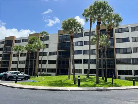9735 NW 52nd Street Doral FL 33178