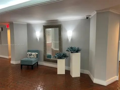 9735 NW 52nd Street Doral FL 33178